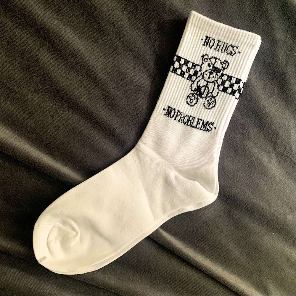🐻 No Hugs No Problems 🔪Cute Punk Goth Cotton Socks 🐻